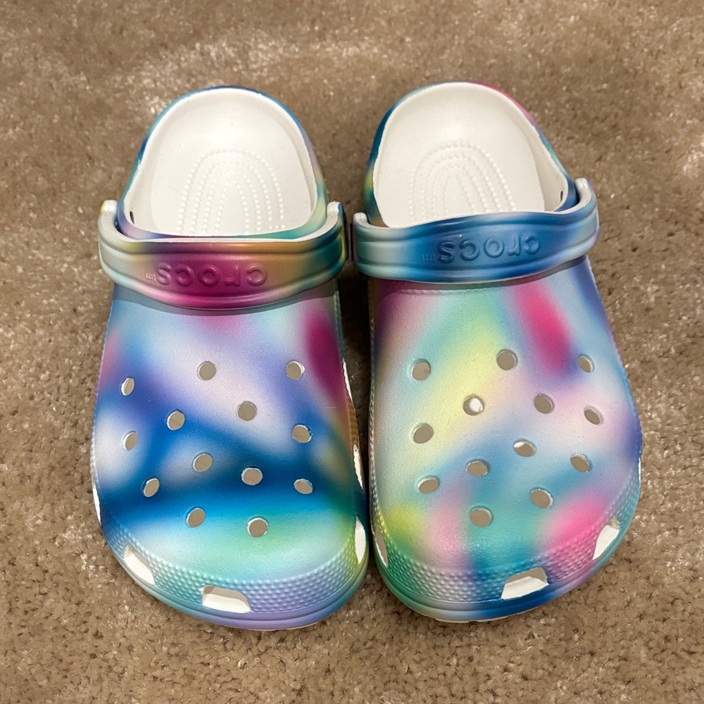 NWOT Solarized Women’s Crocs